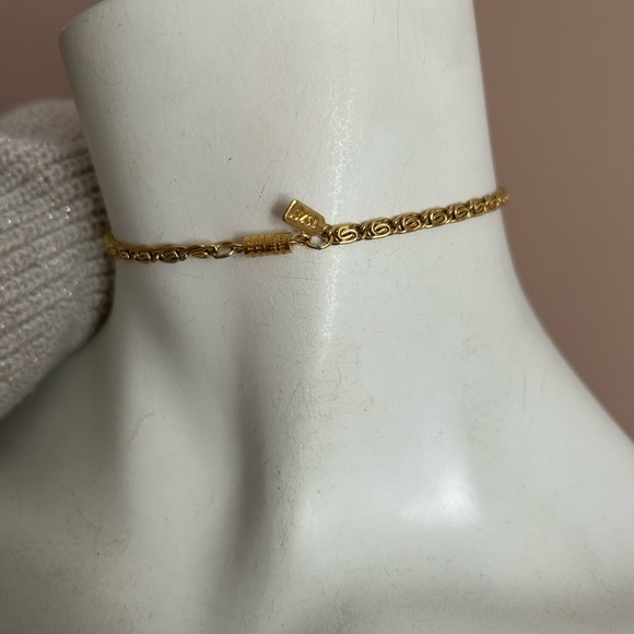 1928 vintage Elegant Gold Floral Pendant LOCKET Necklace 😌 - Picture 5 of 7